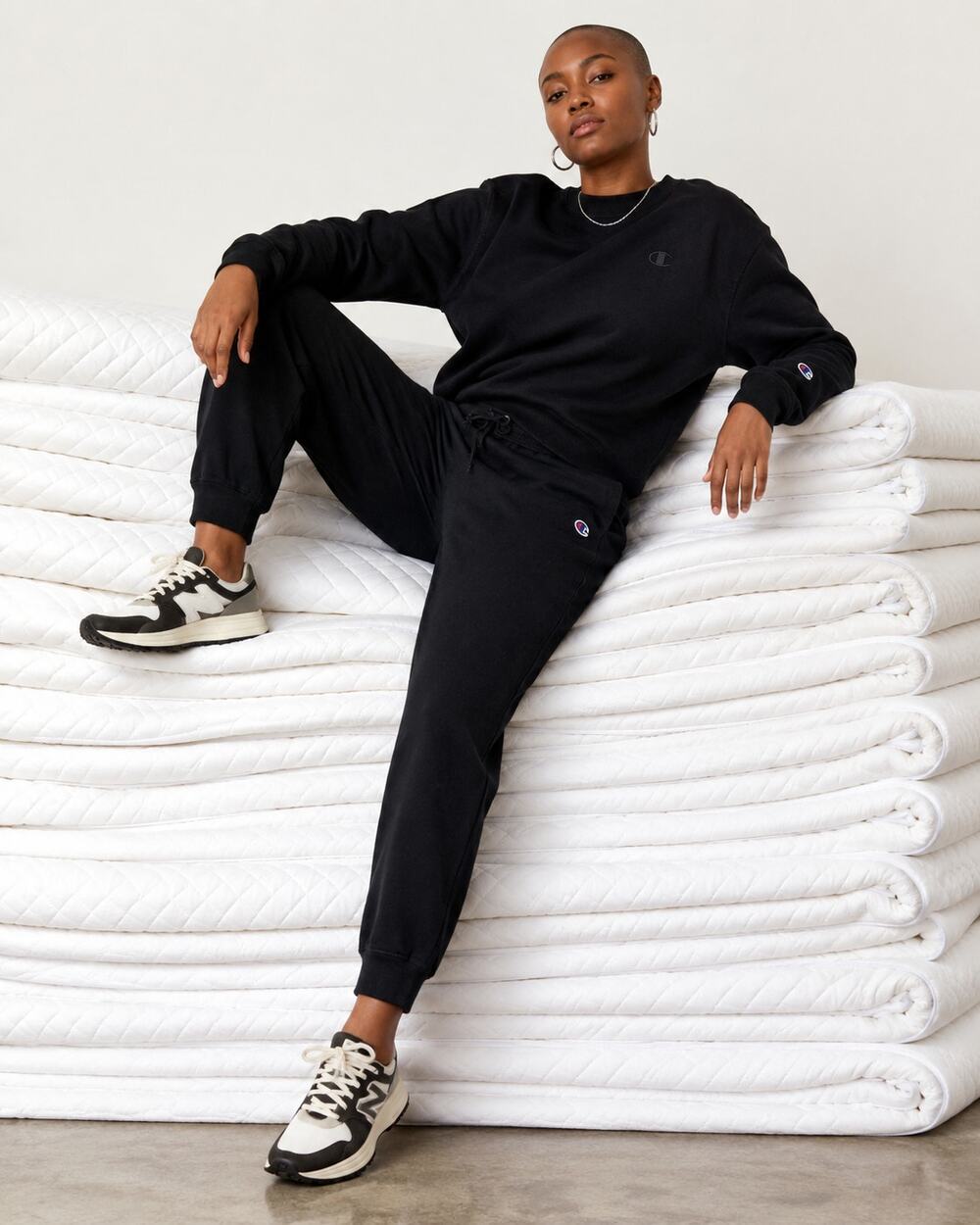 Champion Authentic Athleticwear Black Sweatshirt & Jogger Set Size Small